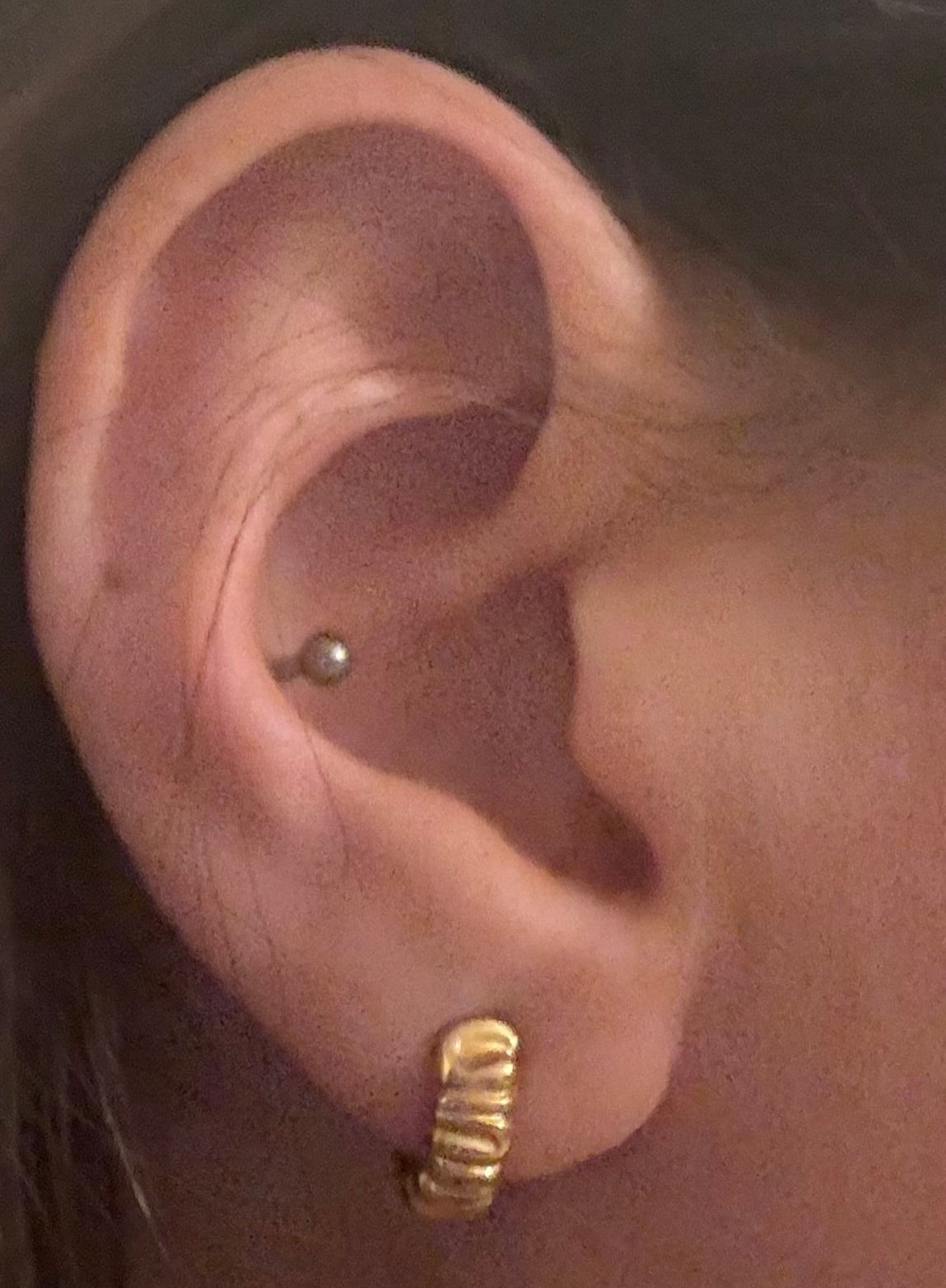 Hug my Ear
