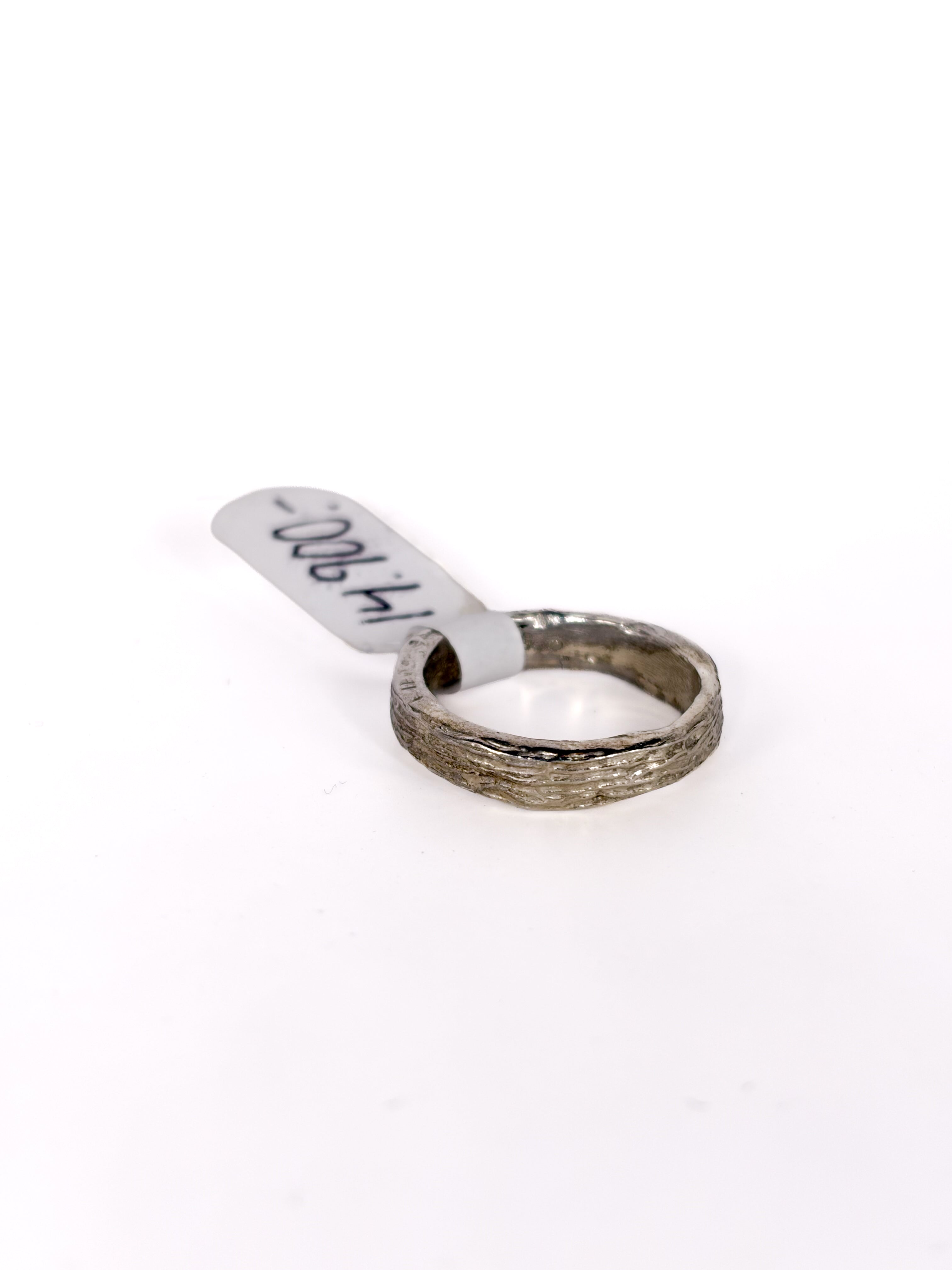 One of a kind ring in recycled 925 silver with rhodium plating, size 4 US / 47mm