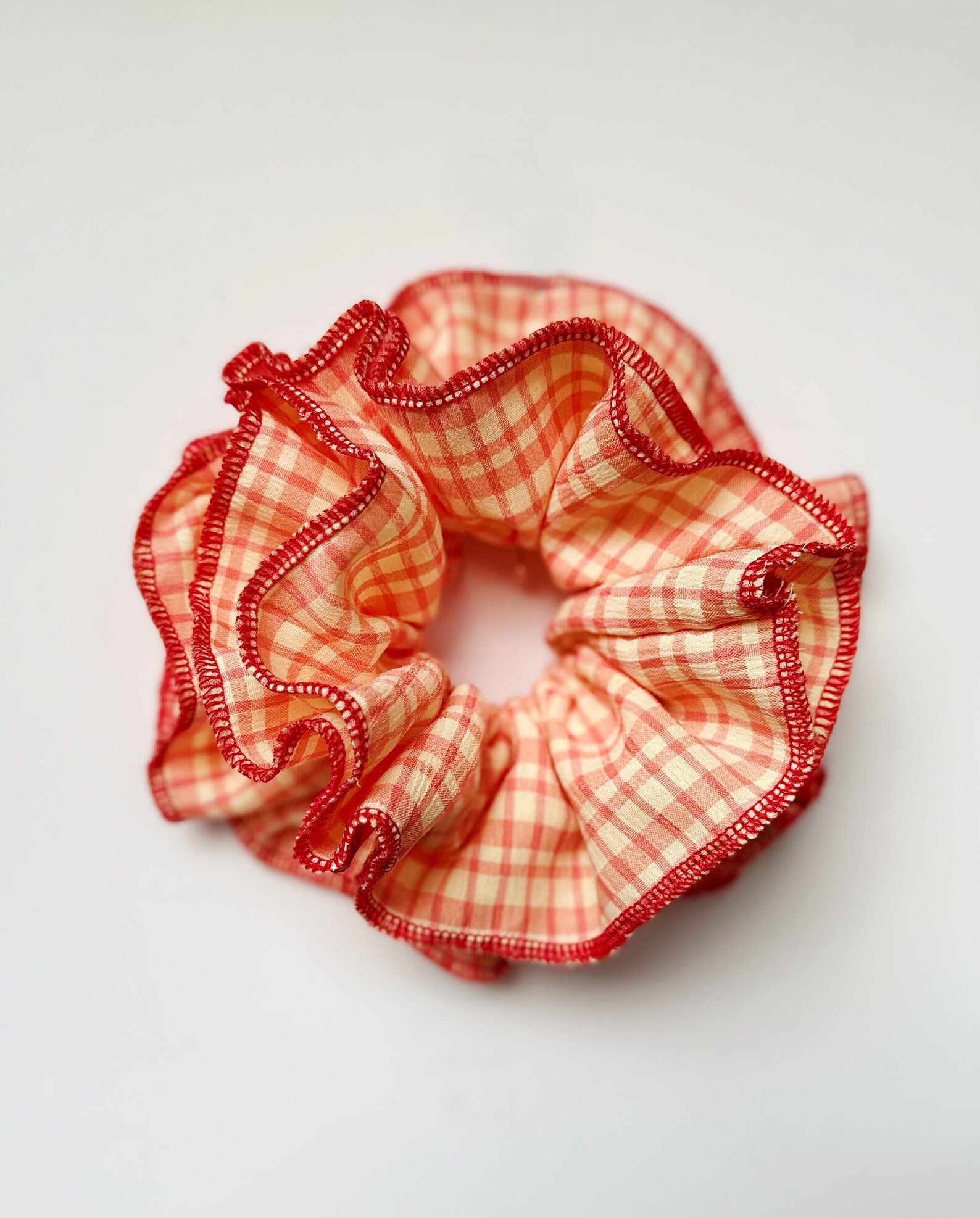 Jumbo Gingham Frilly Scrunchie: Orange Tone