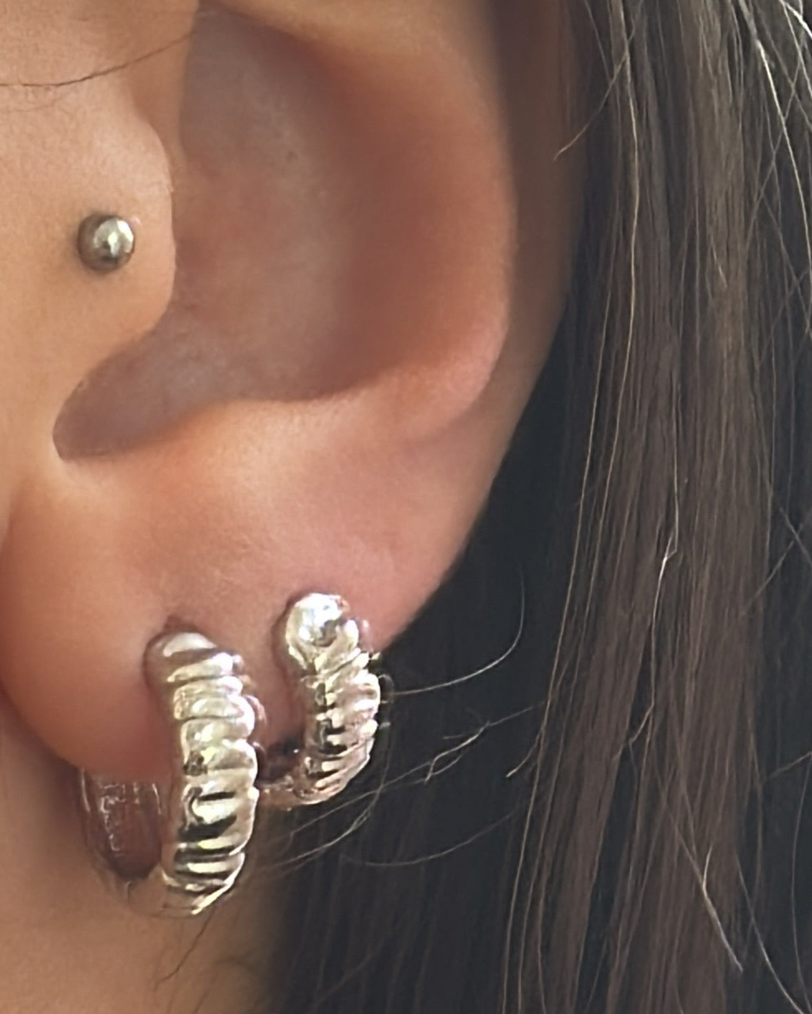 Big Hug My ear with 18K goldpalting