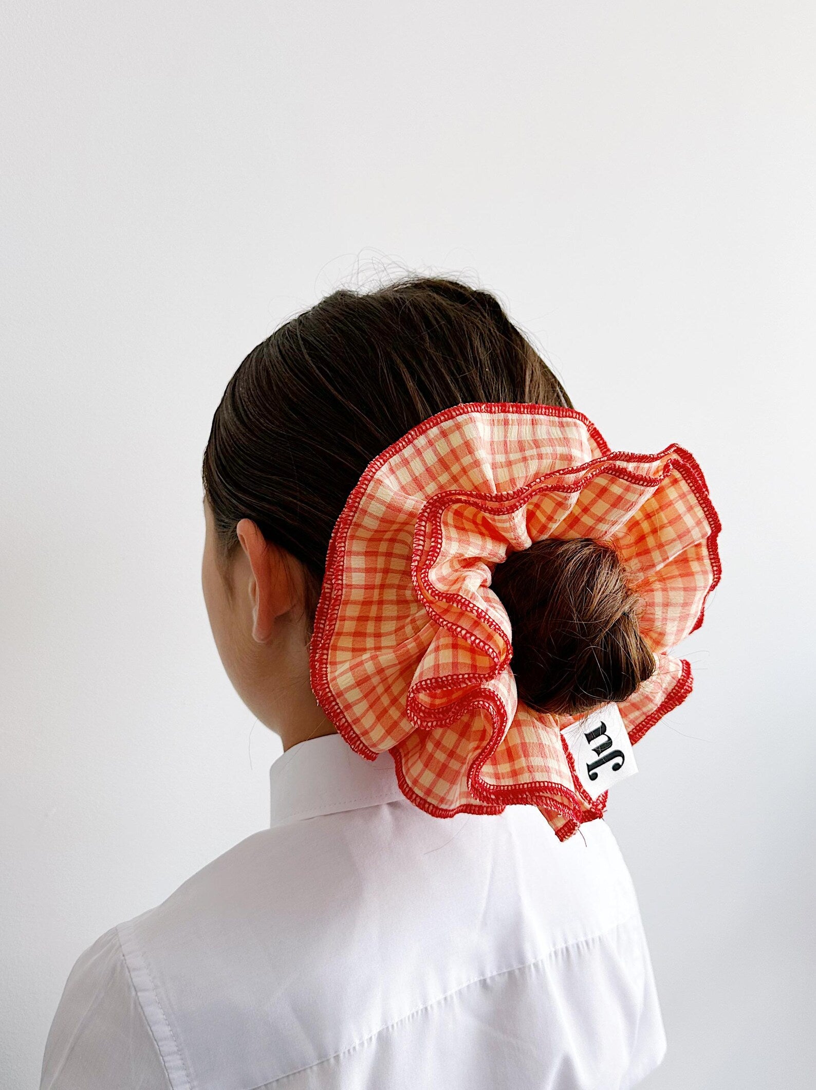 Jumbo Gingham Frilly Scrunchie: Orange Tone